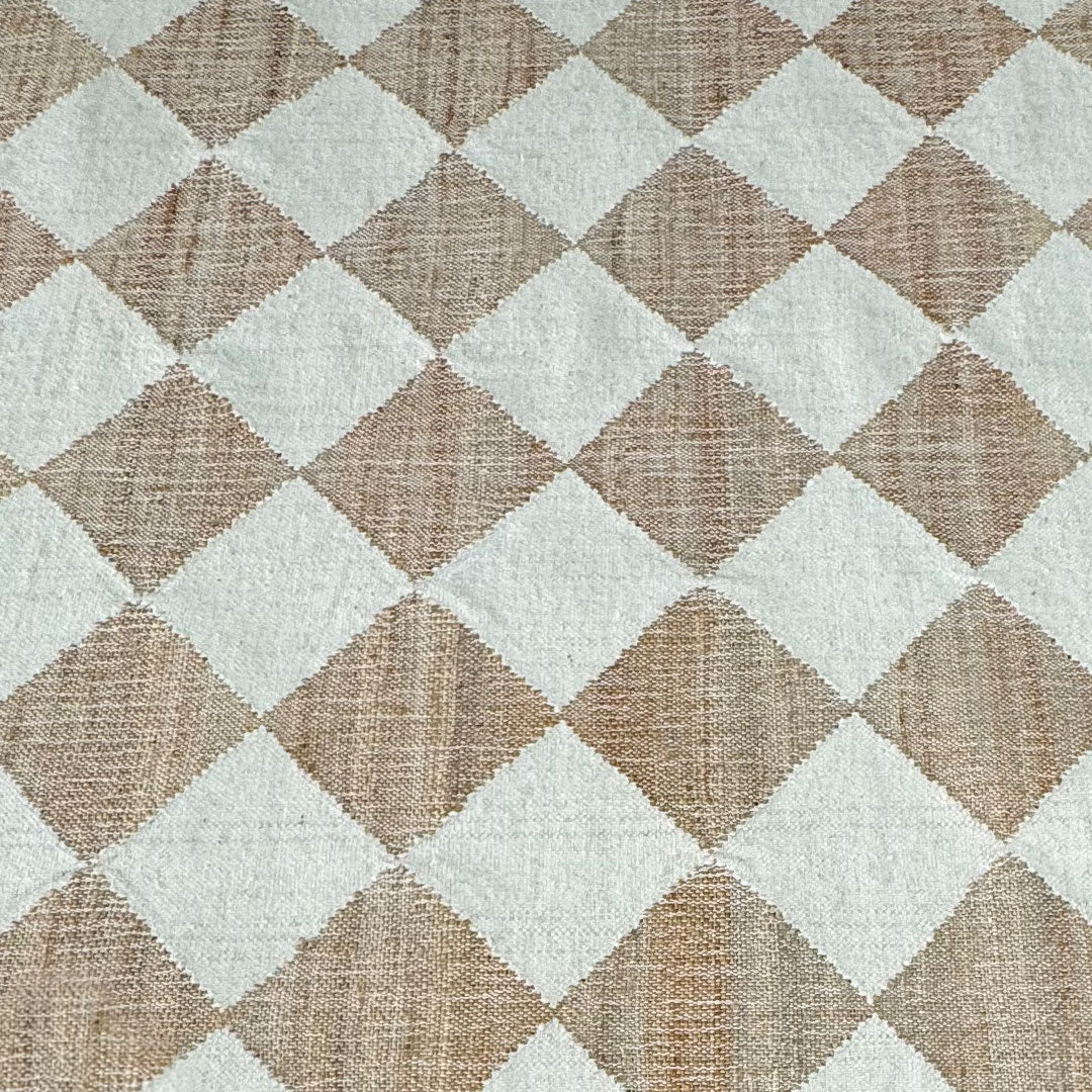 Earthy Elegance  Handknotted Jute Rug