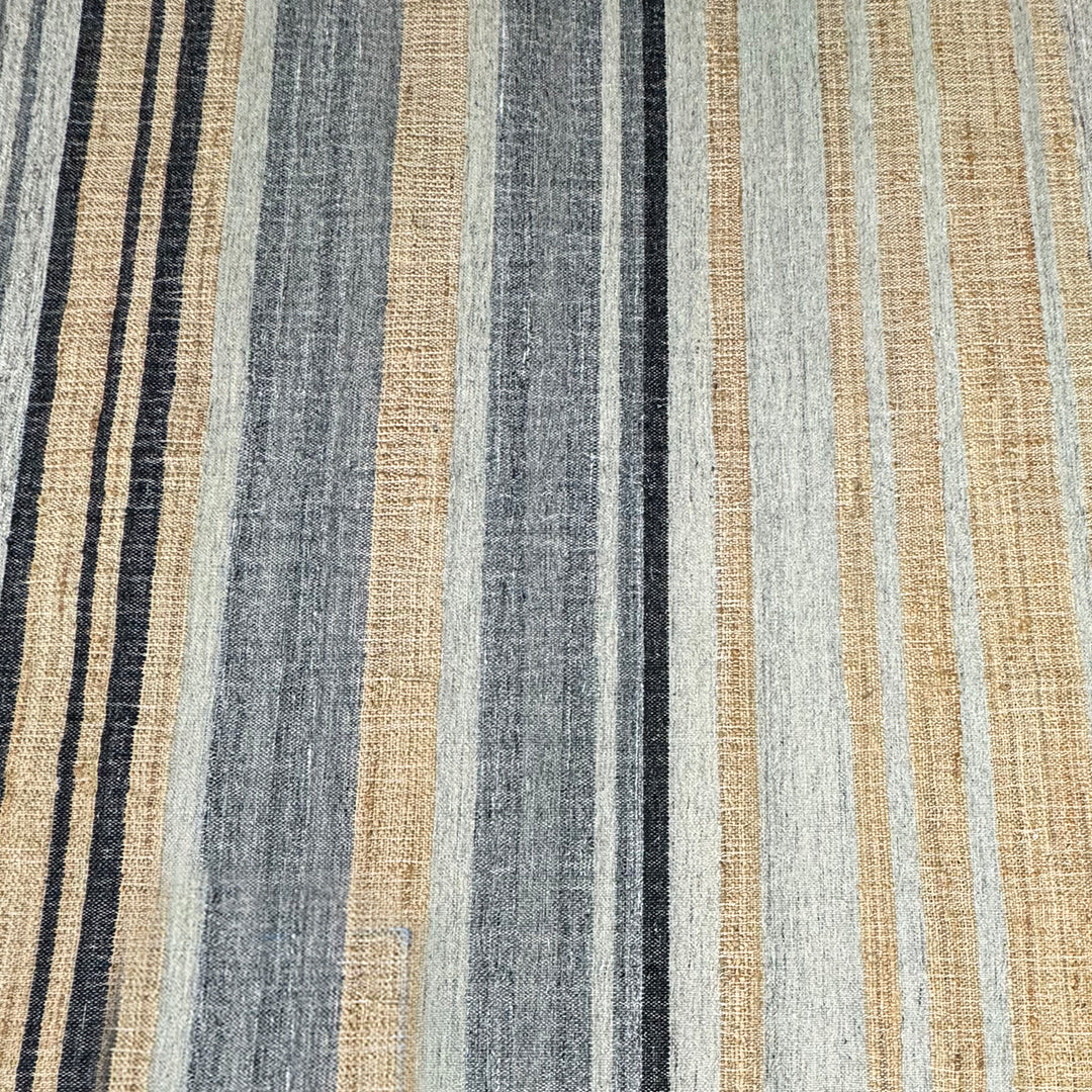 Earthy Elegance  Handknotted Jute & Wool Rug