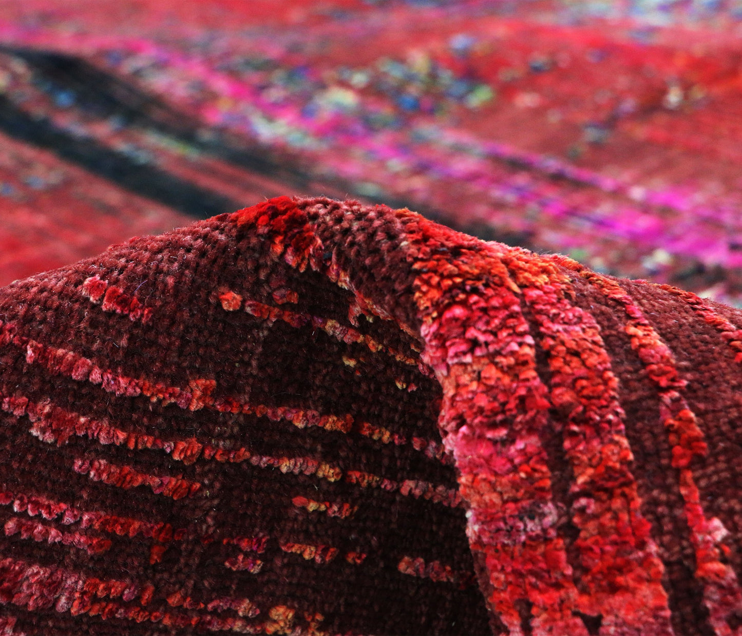 Artisan Weaves Handknotted Handspun Wool/Natural Silk