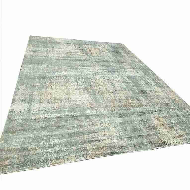 Cosmic Collection Handloom Viscose Rug.