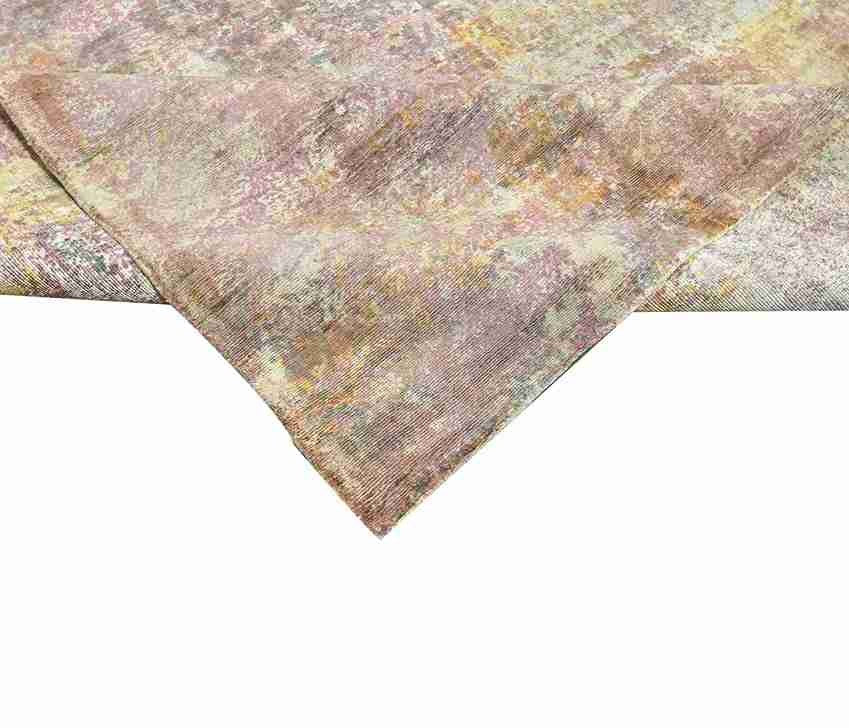 Cosmic Collection Handloom Viscose Rug.