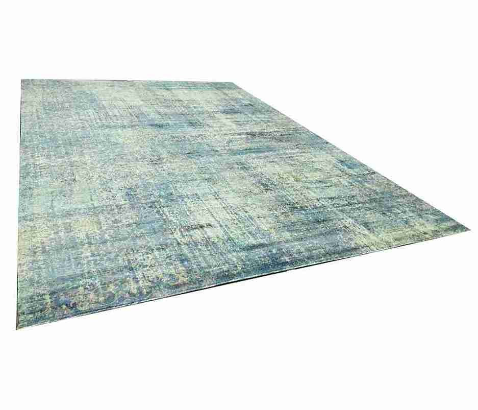 Cosmic Collection Handloom Viscose Rug.