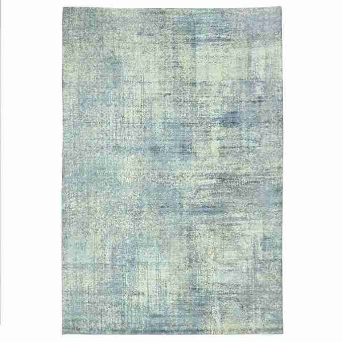 Cosmic Collection Handloom Viscose Rug.