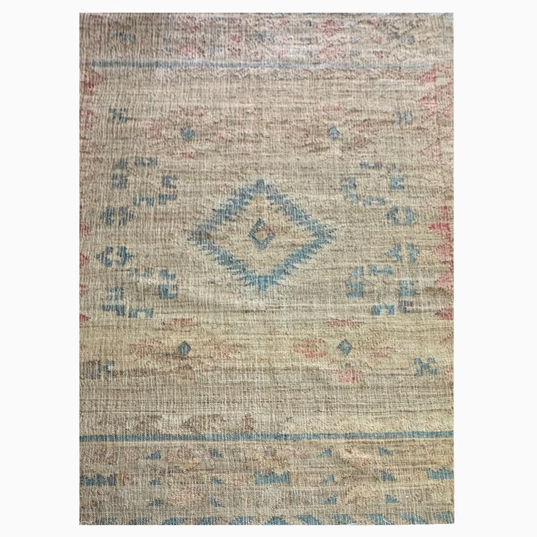 Earthy Elegance  Handknotted Jute Rug