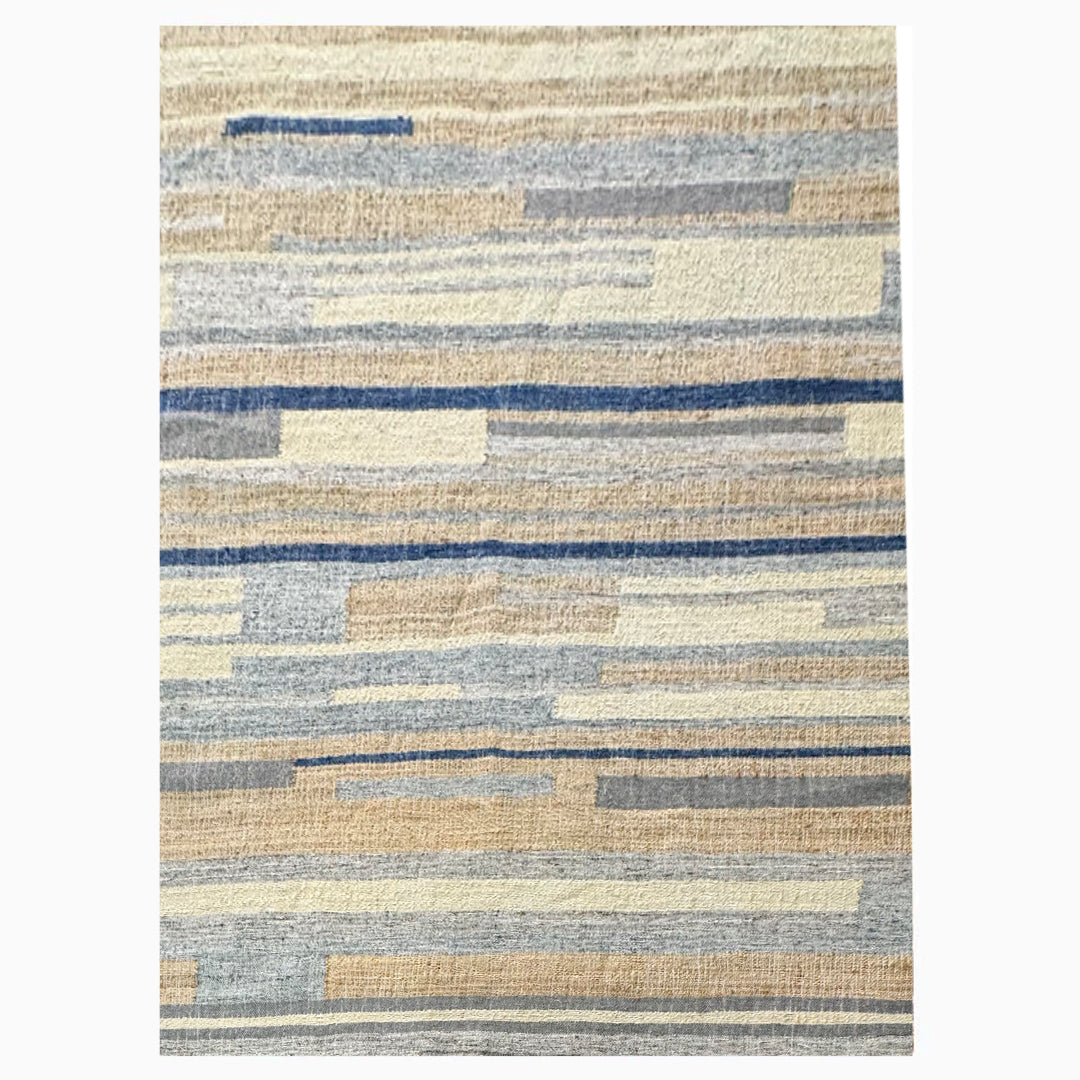 Earthy Elegance  Handknotted Jute Rug