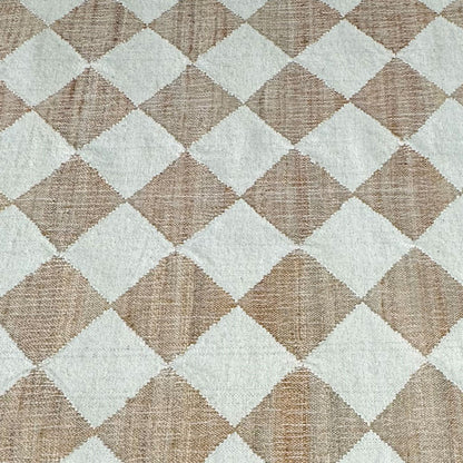 Earthy Elegance  Handknotted Jute Rug