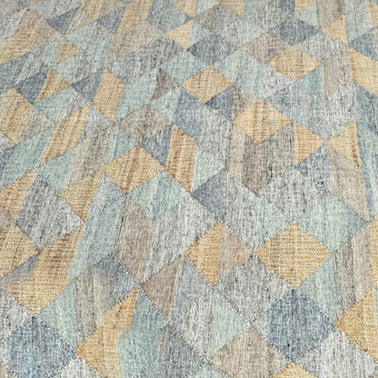 Earthy Elegance  Handknotted Jute Rug