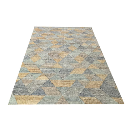 Earthy Elegance  Handknotted Jute Rug