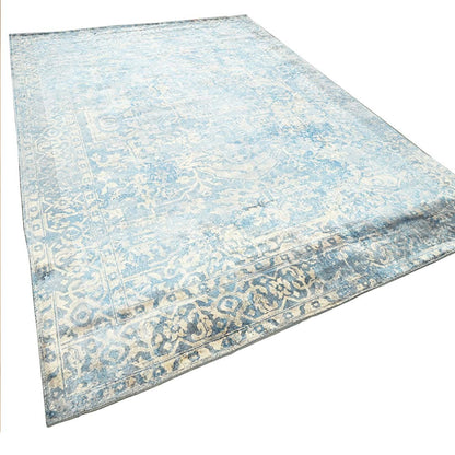 Cosmic Collection Handloom Viscose Rug.