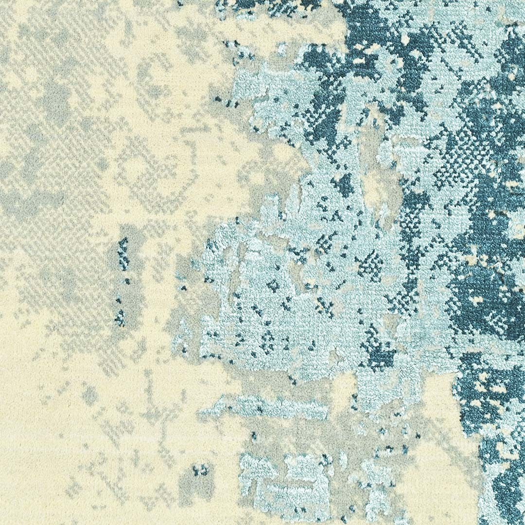 Handknotted Wool/Viscose Rug.