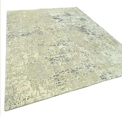 Handknotted Wool/Viscose Rug.