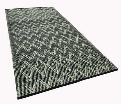 Harmonize Handtufted Wool Rug.