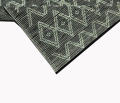 Harmonize Handtufted Wool Rug.