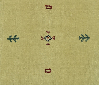 Harmony In Hues Handloom Wool/Viscose Rug.