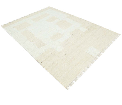 Heritage Hues Handknotted N.Z Hand Carded Wool