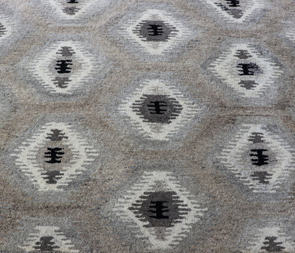 Cosmic Collection- Handtufted Modern Beige Colour Wool Rug