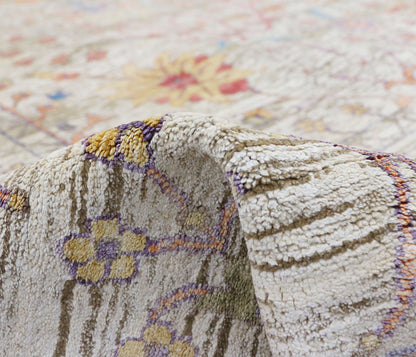 Artisan Weaves Handknotted Hand Spun Wool/Viscose