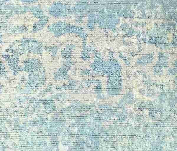 Cosmic Collection Handloom Viscose Rug.