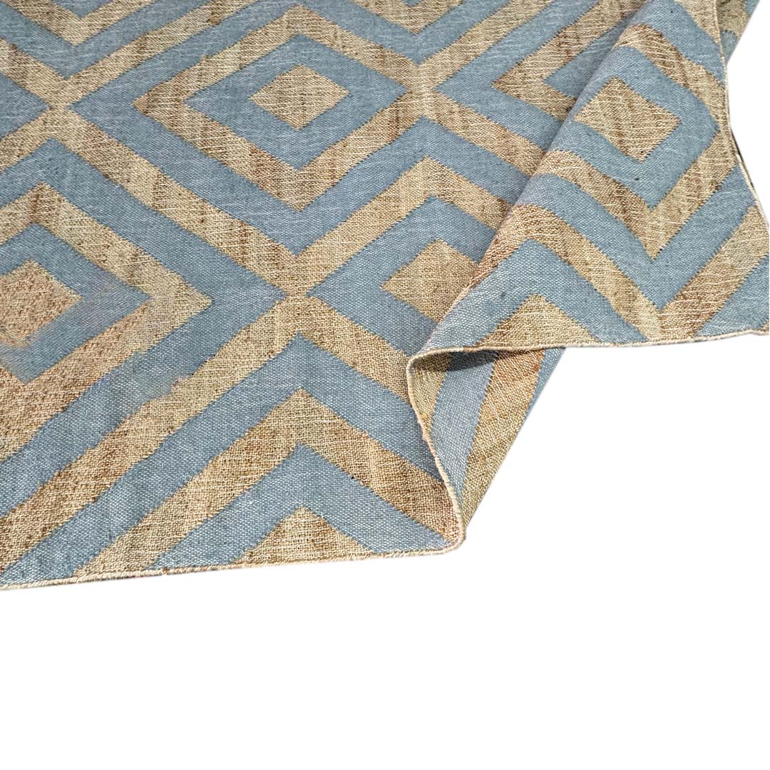 Earthy Elegance  Handknotted Jute Rug