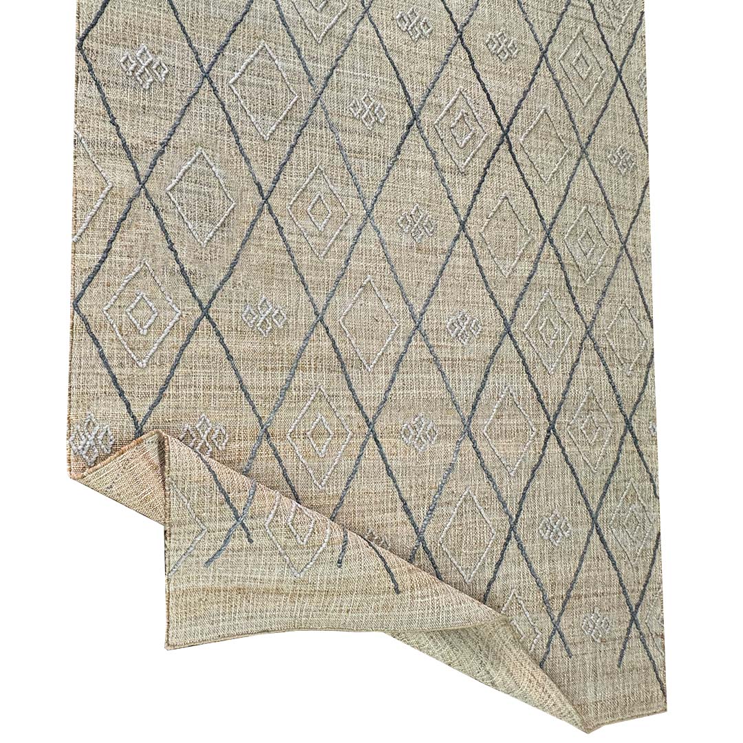 Earthy Elegance  Handknotted Jute Rug