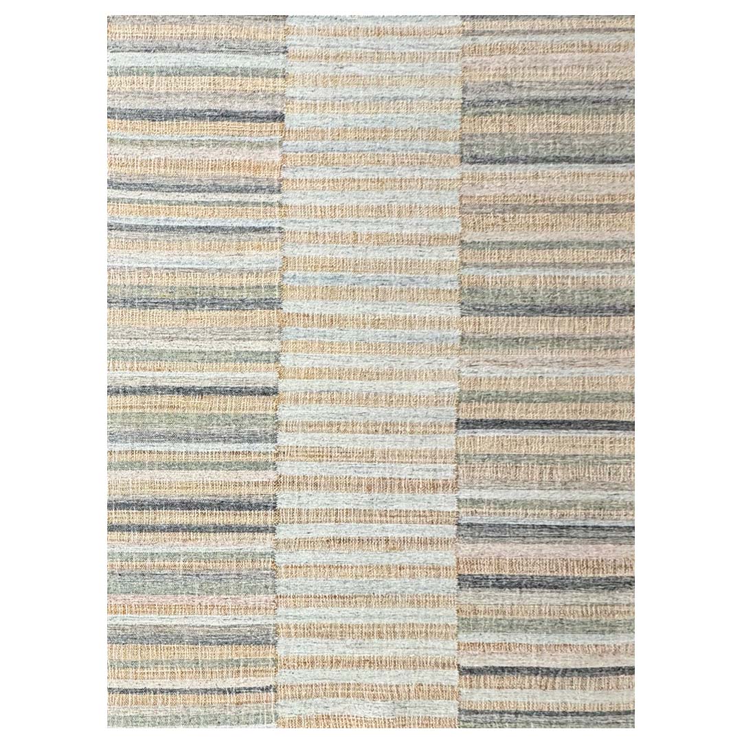 Earthy Elegance  Handknotted Jute Rug