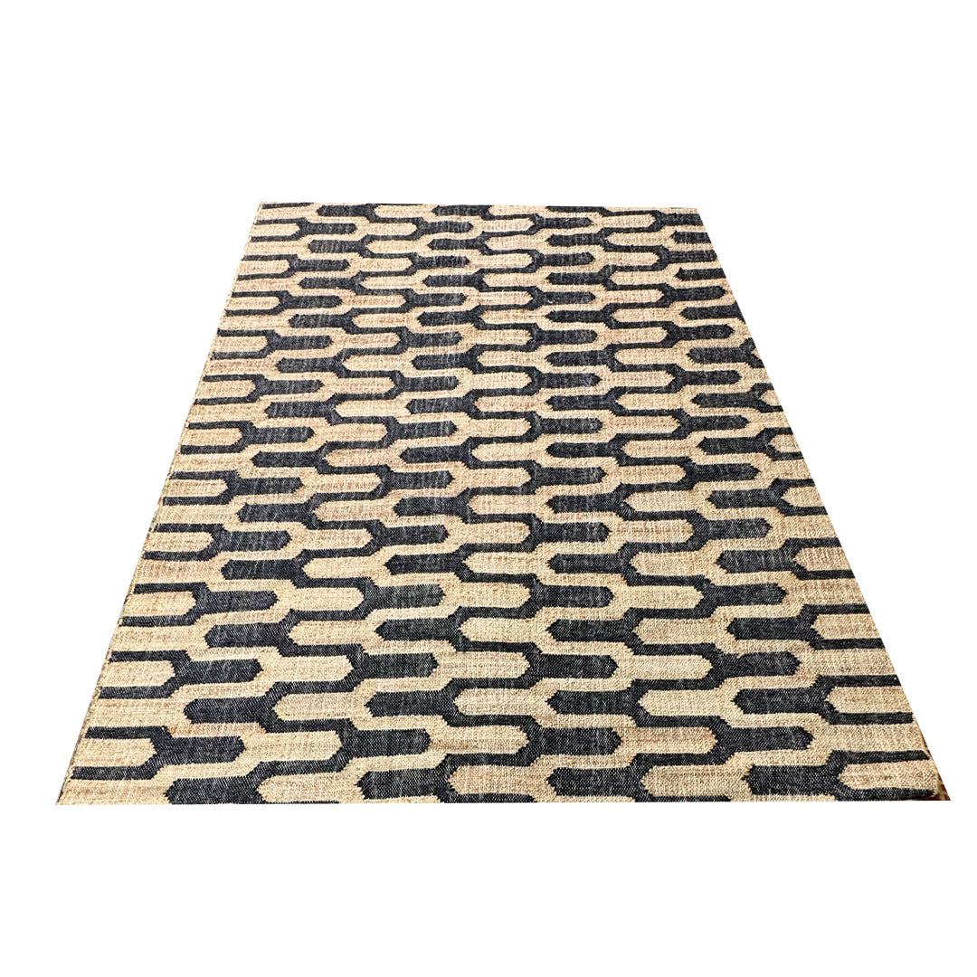 Earthy Elegance  Handknotted Jute Rug