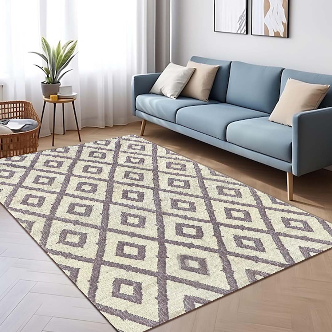 Earthy Elegance  Handknotted Jute Rug
