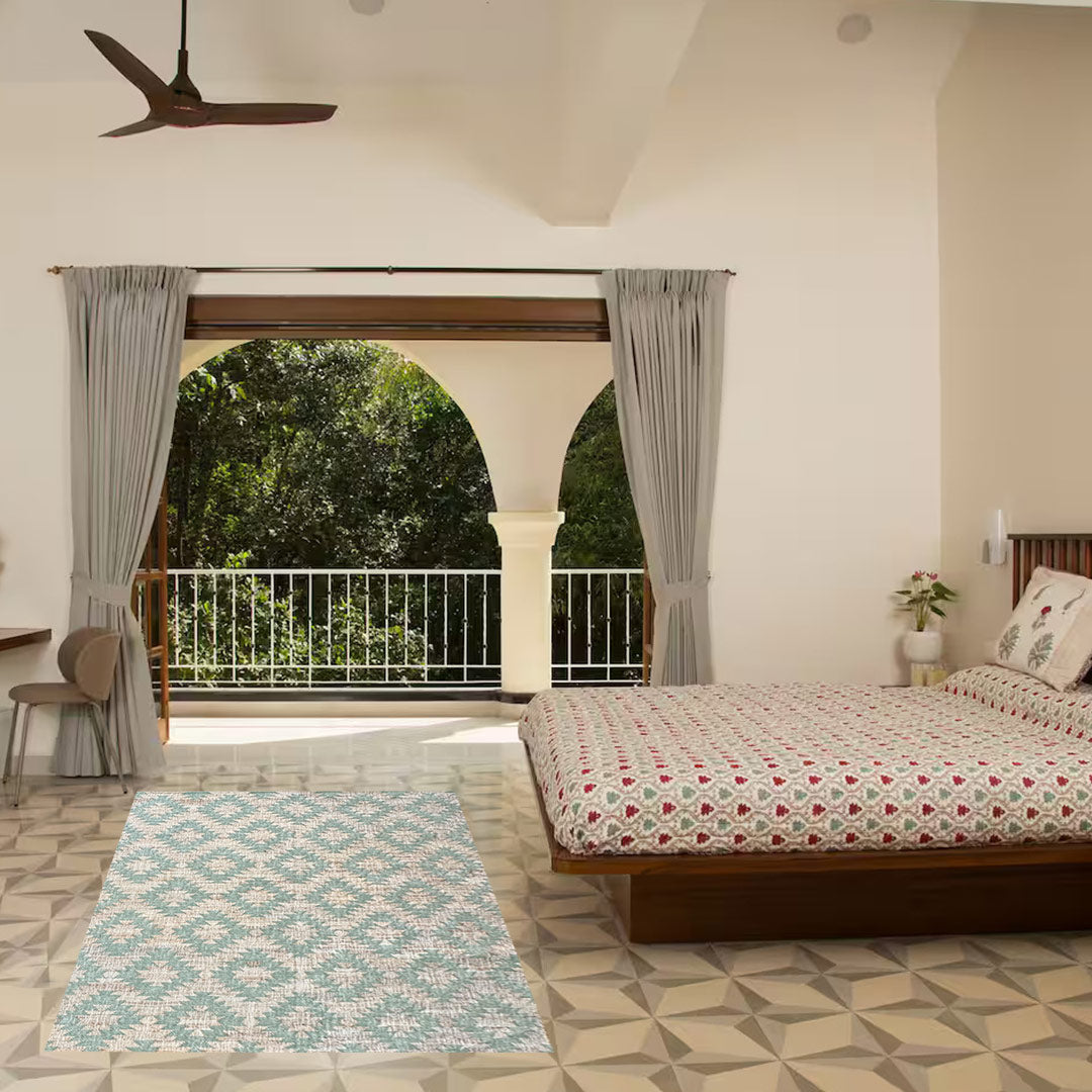 Earthy Elegance  Handknotted Jute Rug